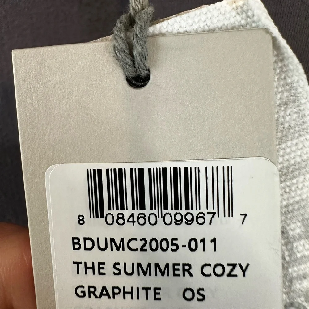 Barefoot dreams the summer cozy collection Gray Hooded Poncho-unisex one size - Picture 4 of 5